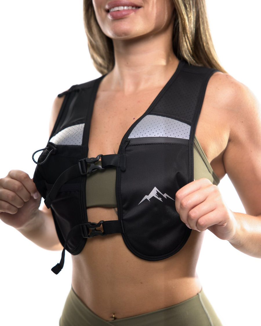 Peak Running Vest — Adjusts in seconds